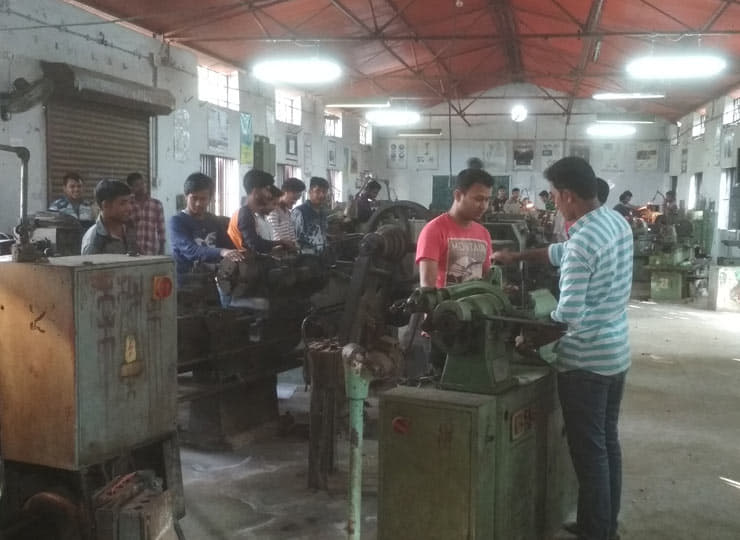 Government Industrial Training Institute Kalyani Nadia Laboratory photo 8